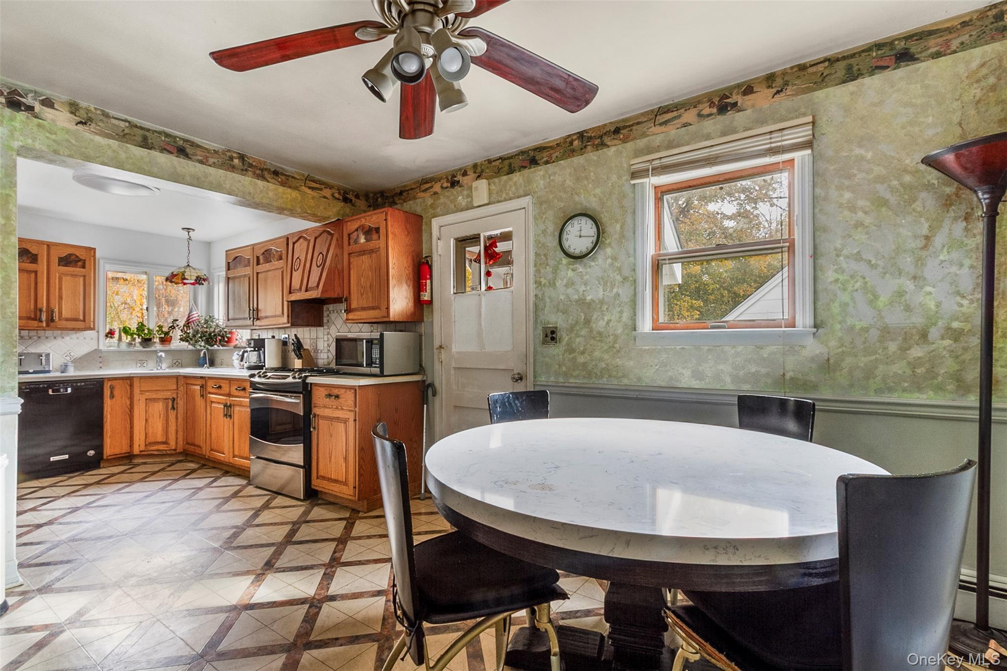 Single Family Elsa Westchester County, NY 10570, MLS-934755-7