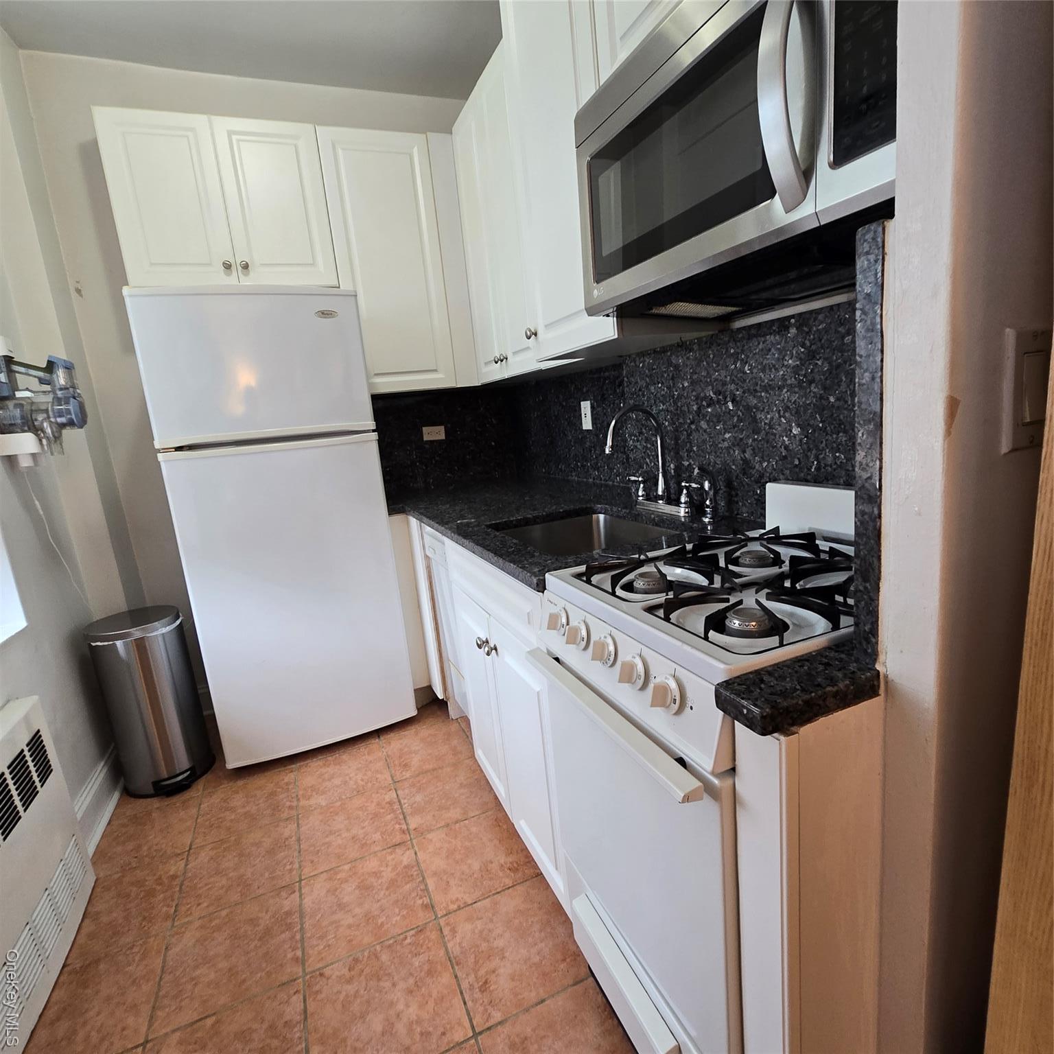 Coop 63rd Queens, NY 11374, MLS-934759-9