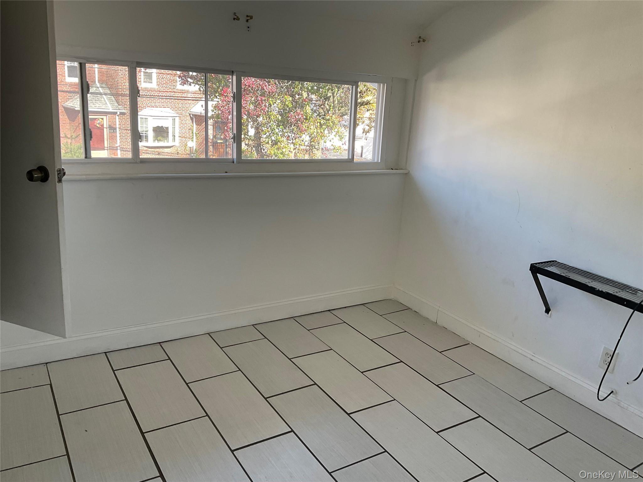 Apartment 143rd  Queens, NY 11434, MLS-934777-5