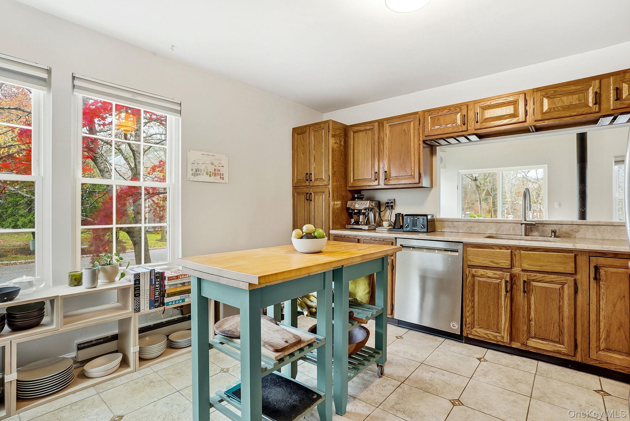 Single Family Croton Lake Westchester County, NY 10536, MLS-934782-10