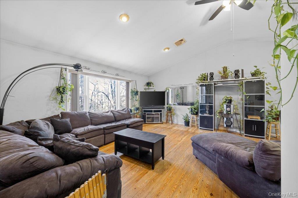 Single Family Pocatello  Orange County, NY 10940, MLS-934784-4