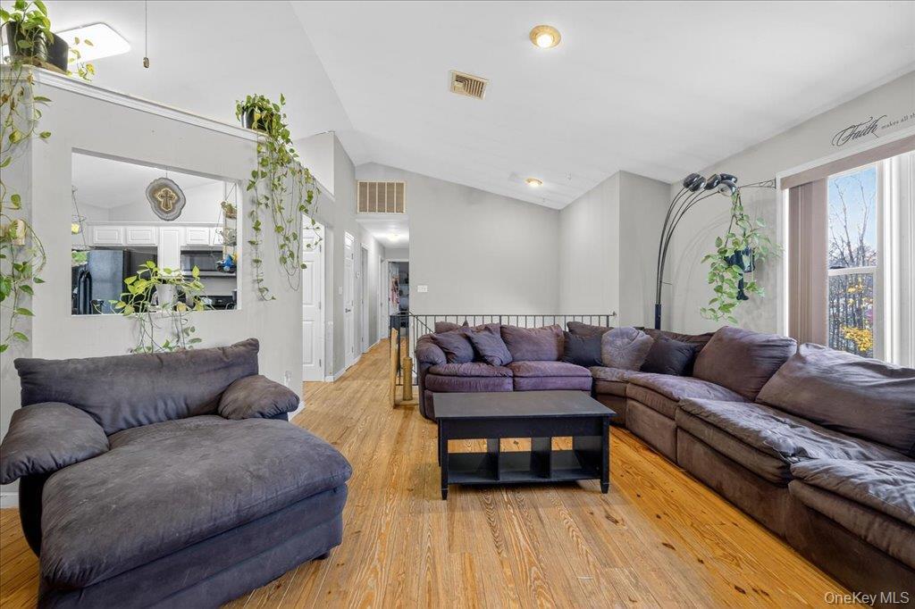 Single Family Pocatello  Orange County, NY 10940, MLS-934784-7