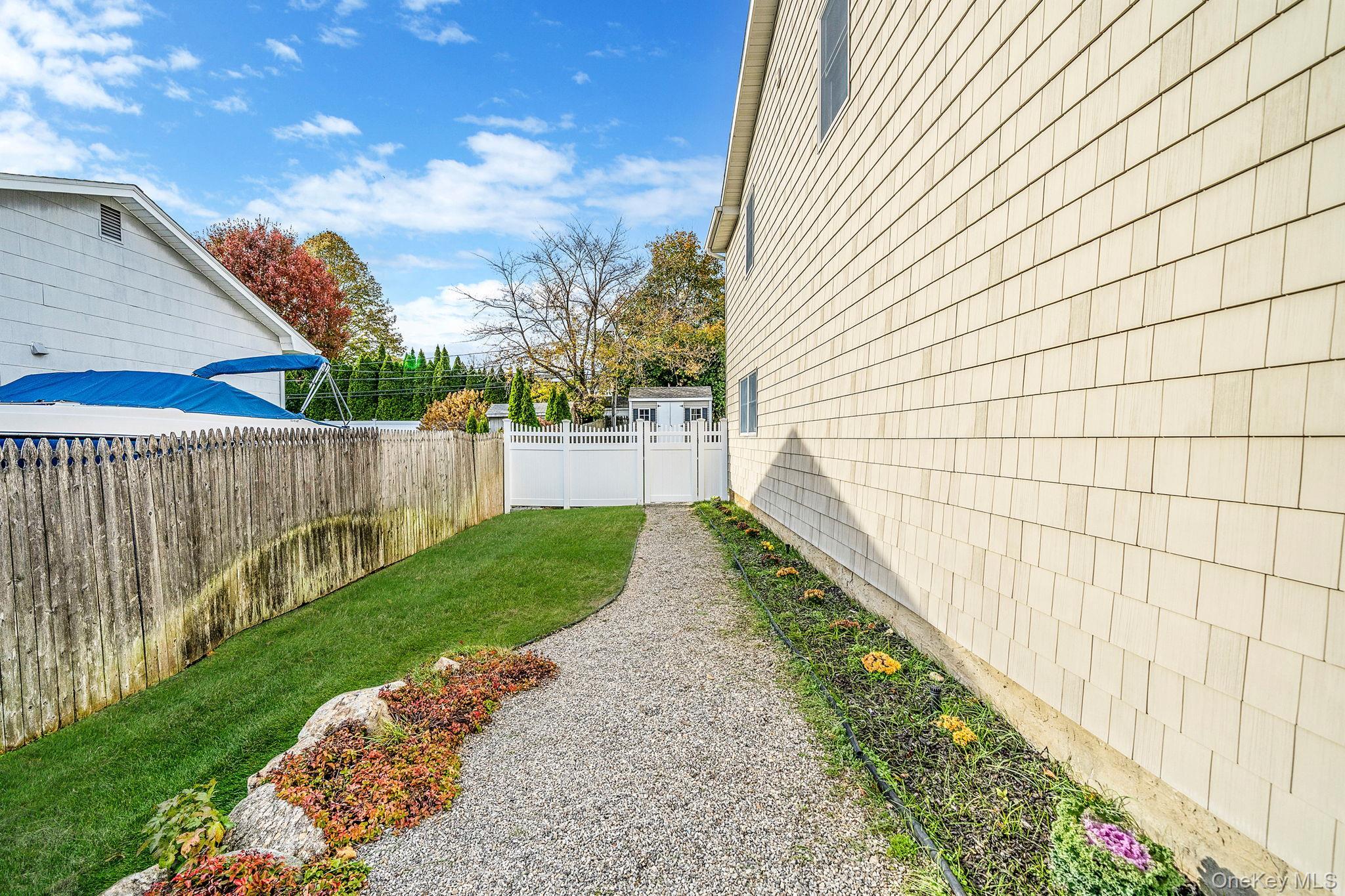 Single Family Fifty Acre  Suffolk County, NY 11787, MLS-934785-34