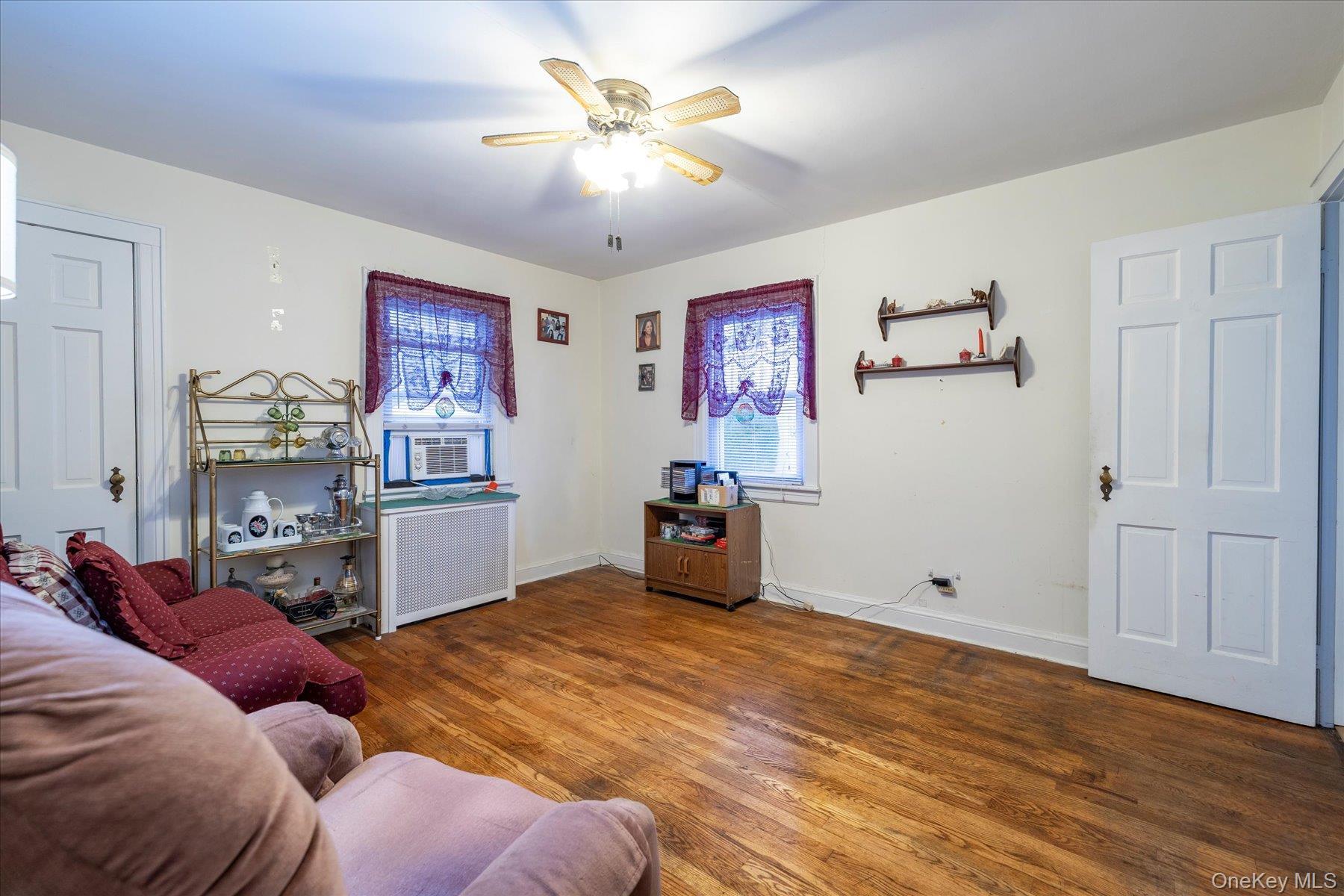 Single Family Ashland Nassau County, NY 11510, MLS-934804-17