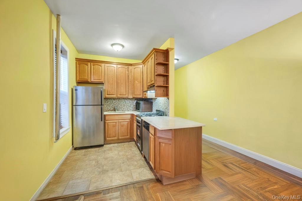 Coop 41st  Brooklyn, NY 11234, MLS-934832-8