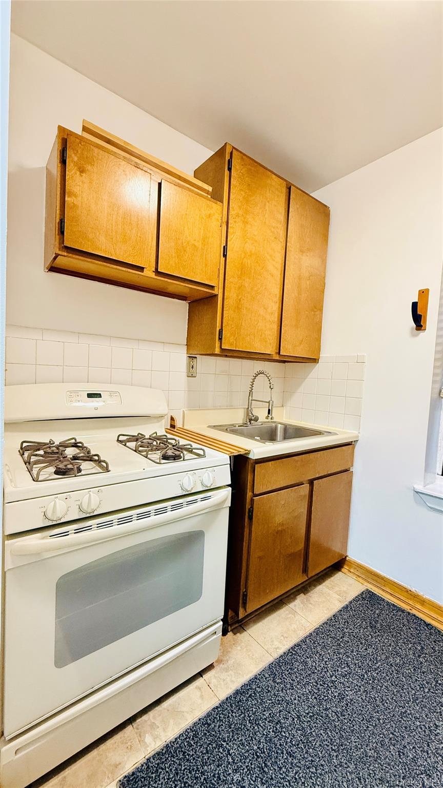 Coop Woodycrest  Bronx, NY 10452, MLS-934845-6