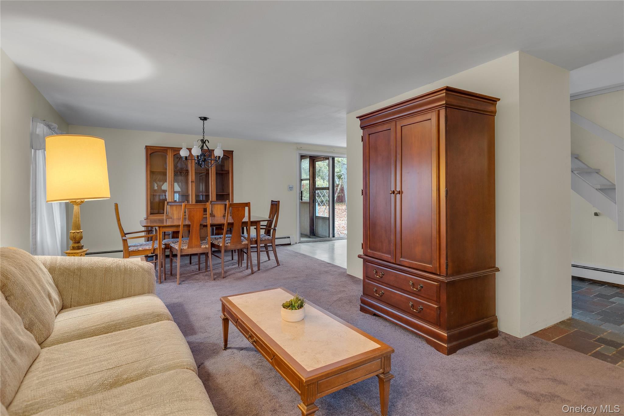 Single Family Split Cedar  Suffolk County, NY 11749, MLS-934869-6