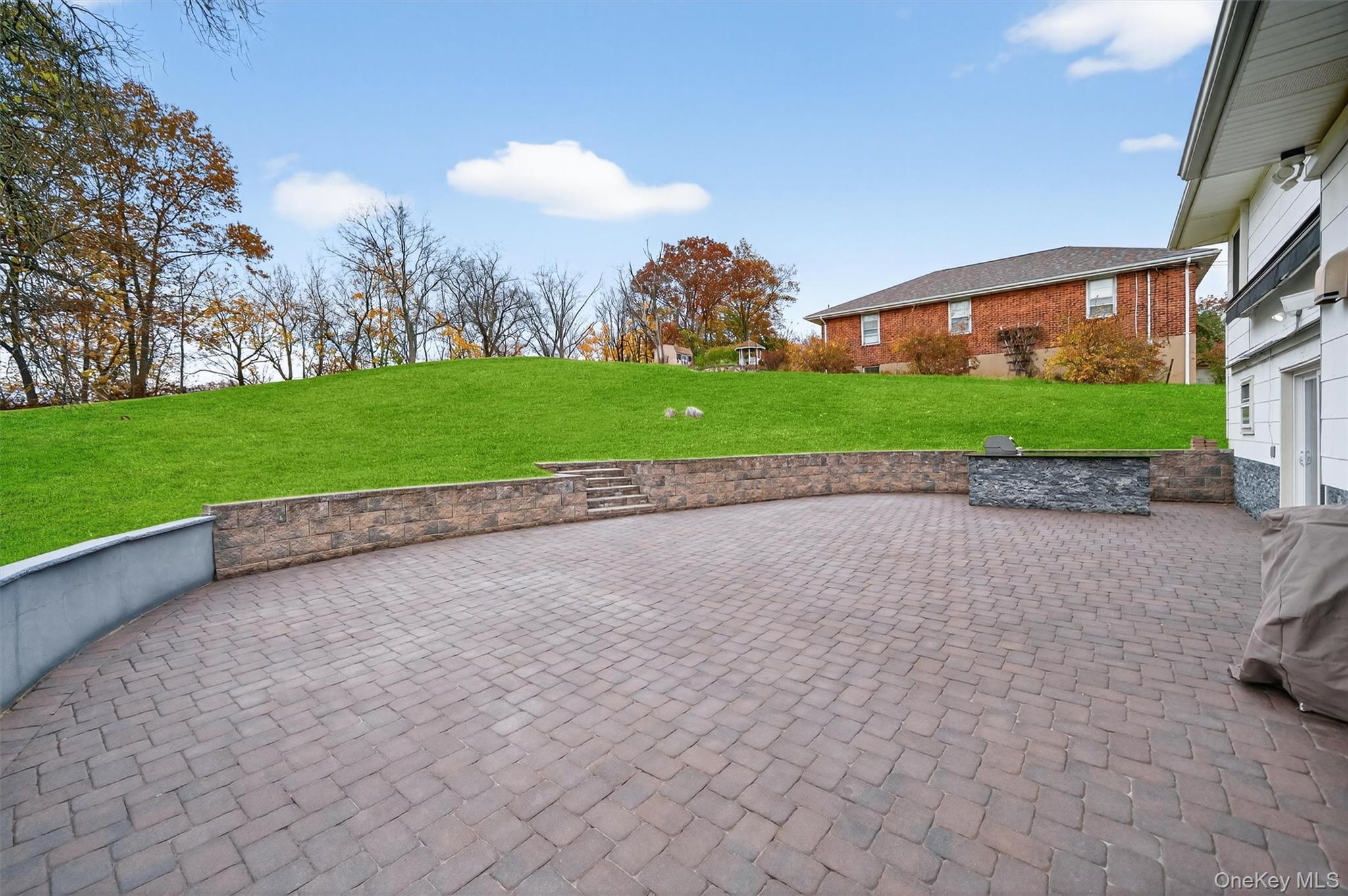 Single Family Georgian Rockland County, NY 10980, MLS-934870-26