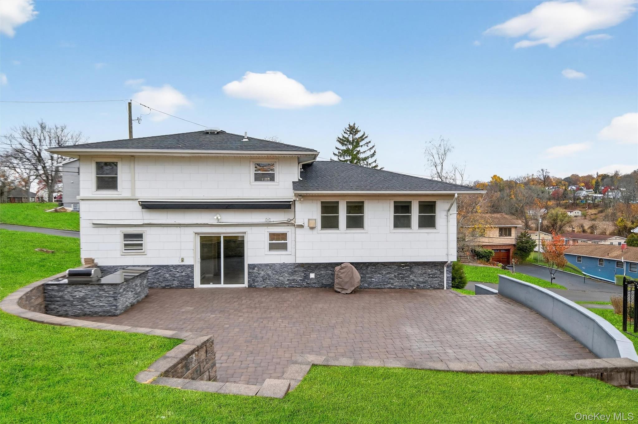 Single Family Georgian Rockland County, NY 10980, MLS-934870-28