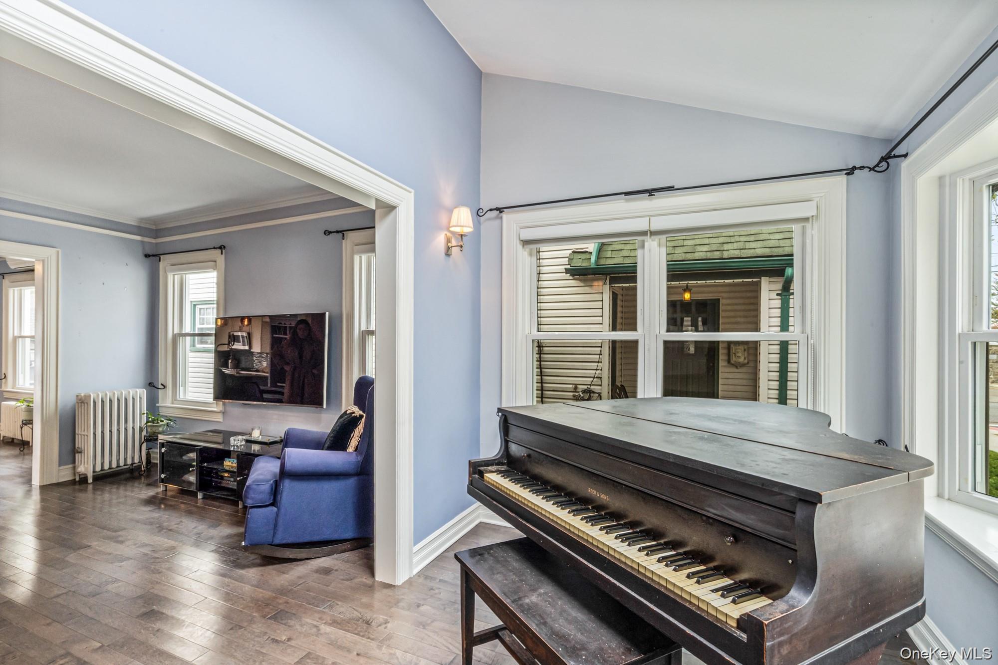 Single Family Bagley Queens, NY 11358, MLS-934885-3