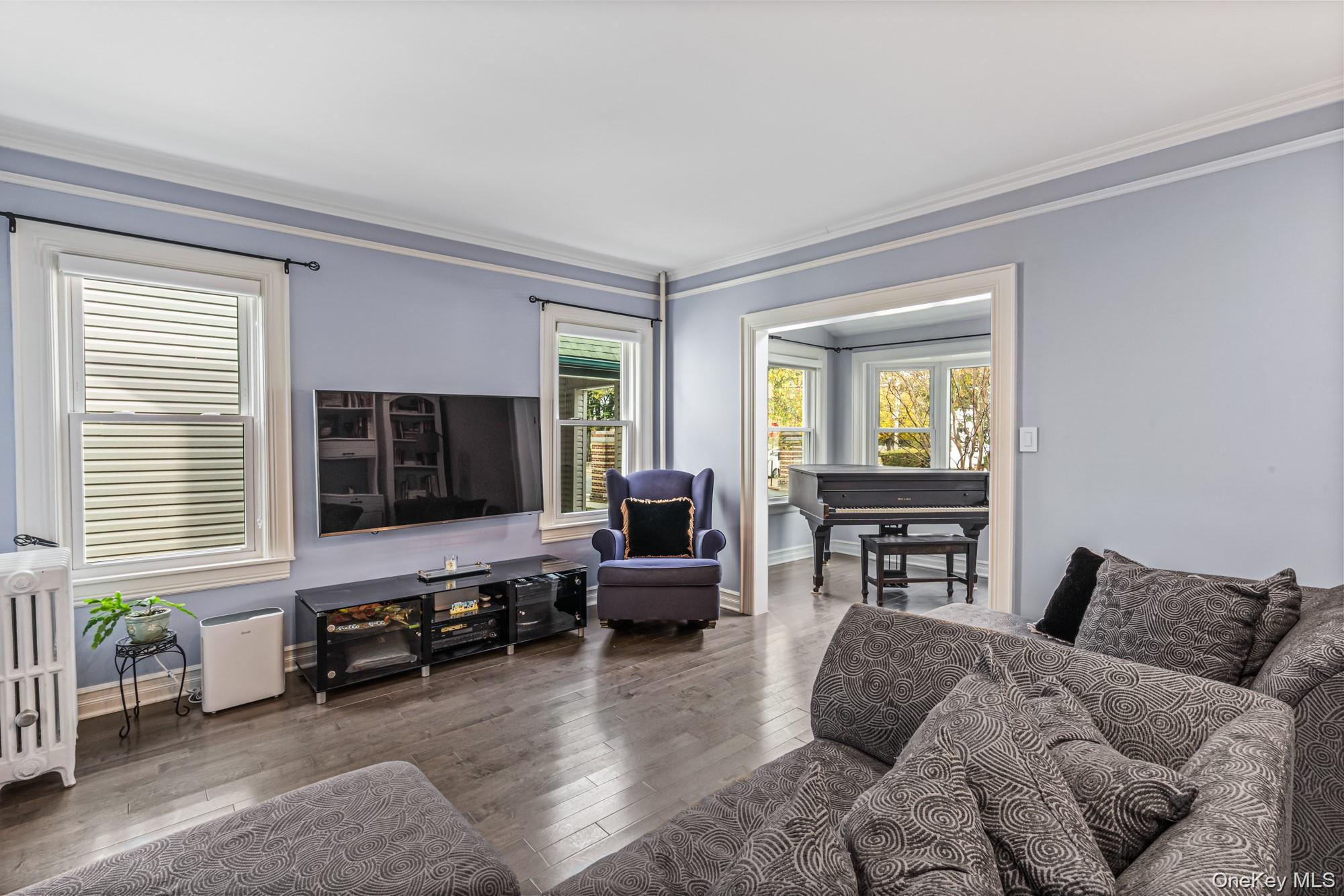 Single Family Bagley Queens, NY 11358, MLS-934885-4