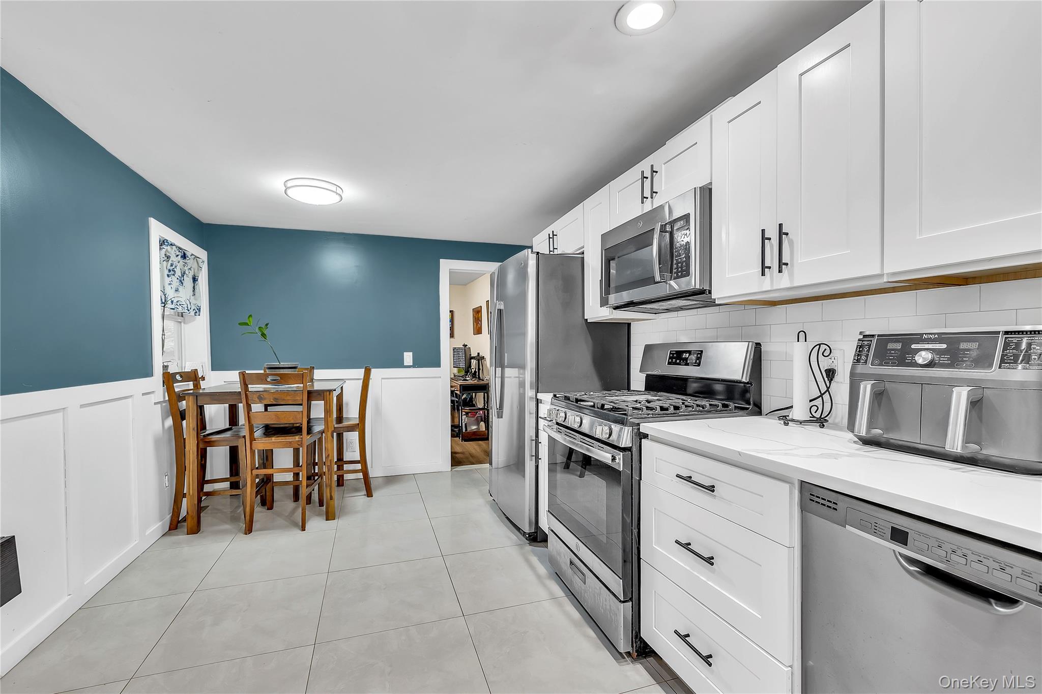 Single Family Weichers  Suffolk County, NY 11779, MLS-934903-11