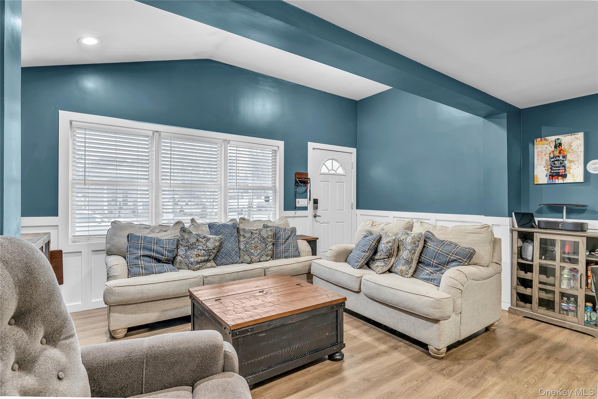 Single Family Weichers  Suffolk County, NY 11779, MLS-934903-8