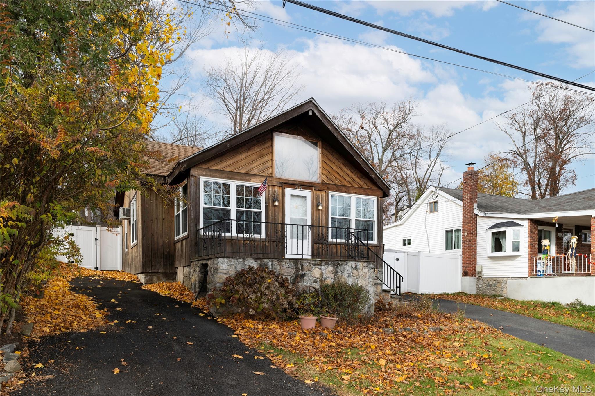 Single Family Entrance Putnam County, NY 10541, MLS-934943-3