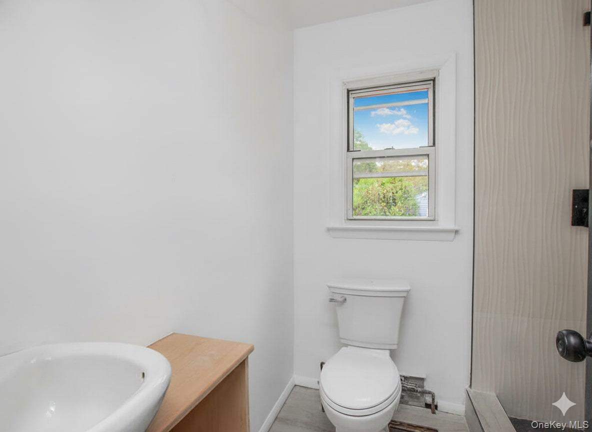 Single Family Linn ( Aka 183 Putnam Avenue) Westchester County, NY 10705, MLS-934960-7