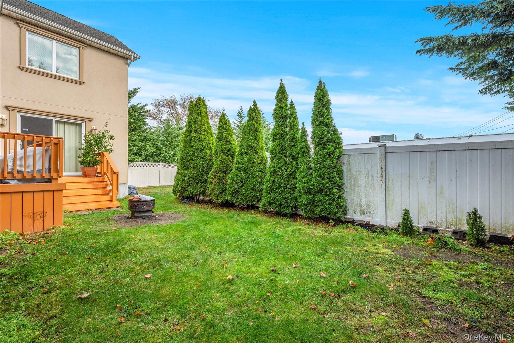 Single Family Willow  Nassau County, NY 11793, MLS-934968-29