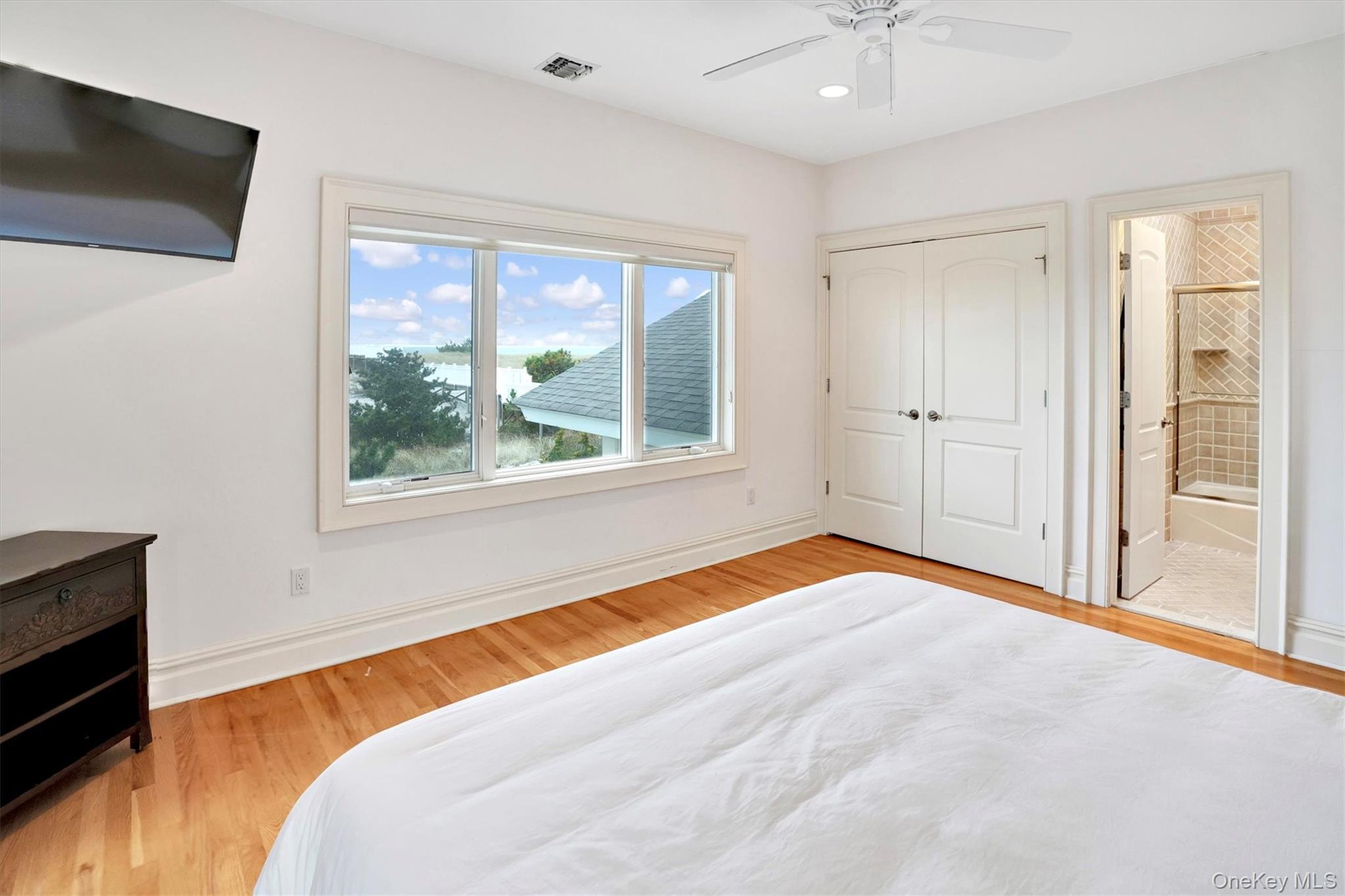Single Family Dune Road Suffolk County, NY 11977, MLS-934969-34