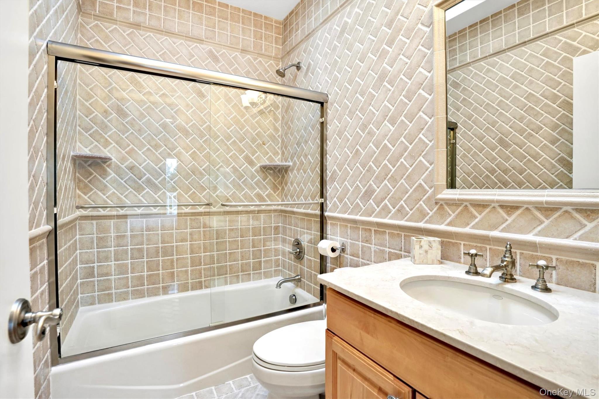 Single Family Dune Road Suffolk County, NY 11977, MLS-934969-35