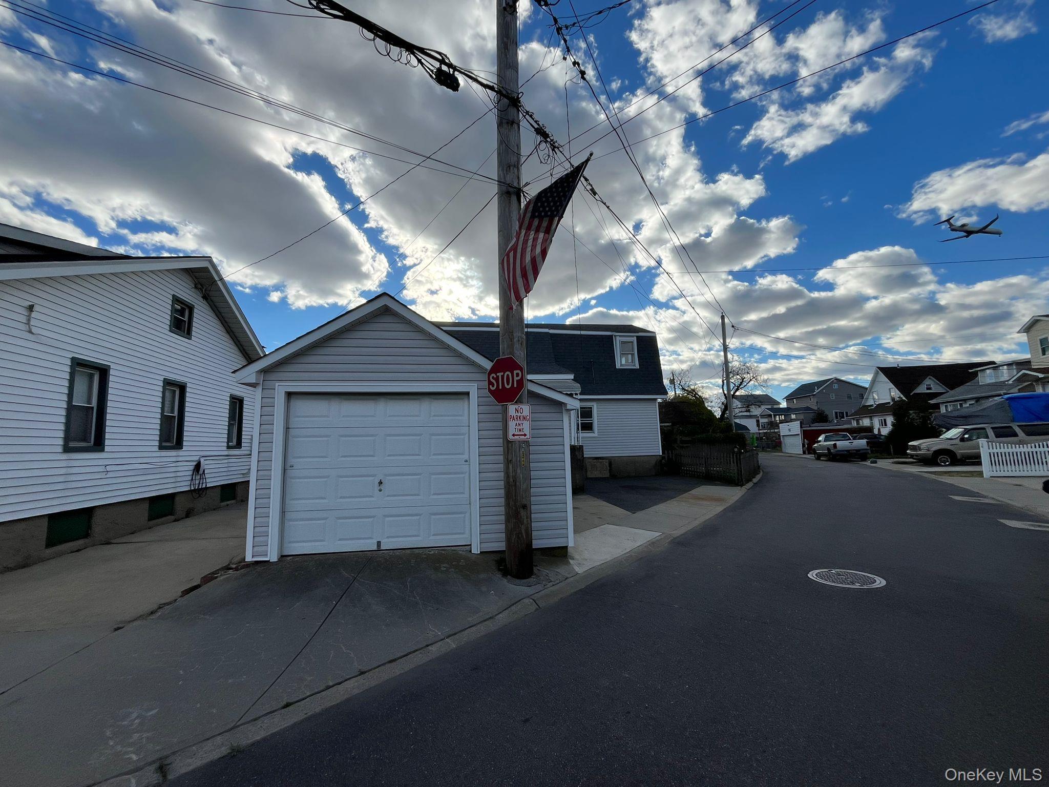 Single Family West Nassau County, NY 11559, MLS-934984-21