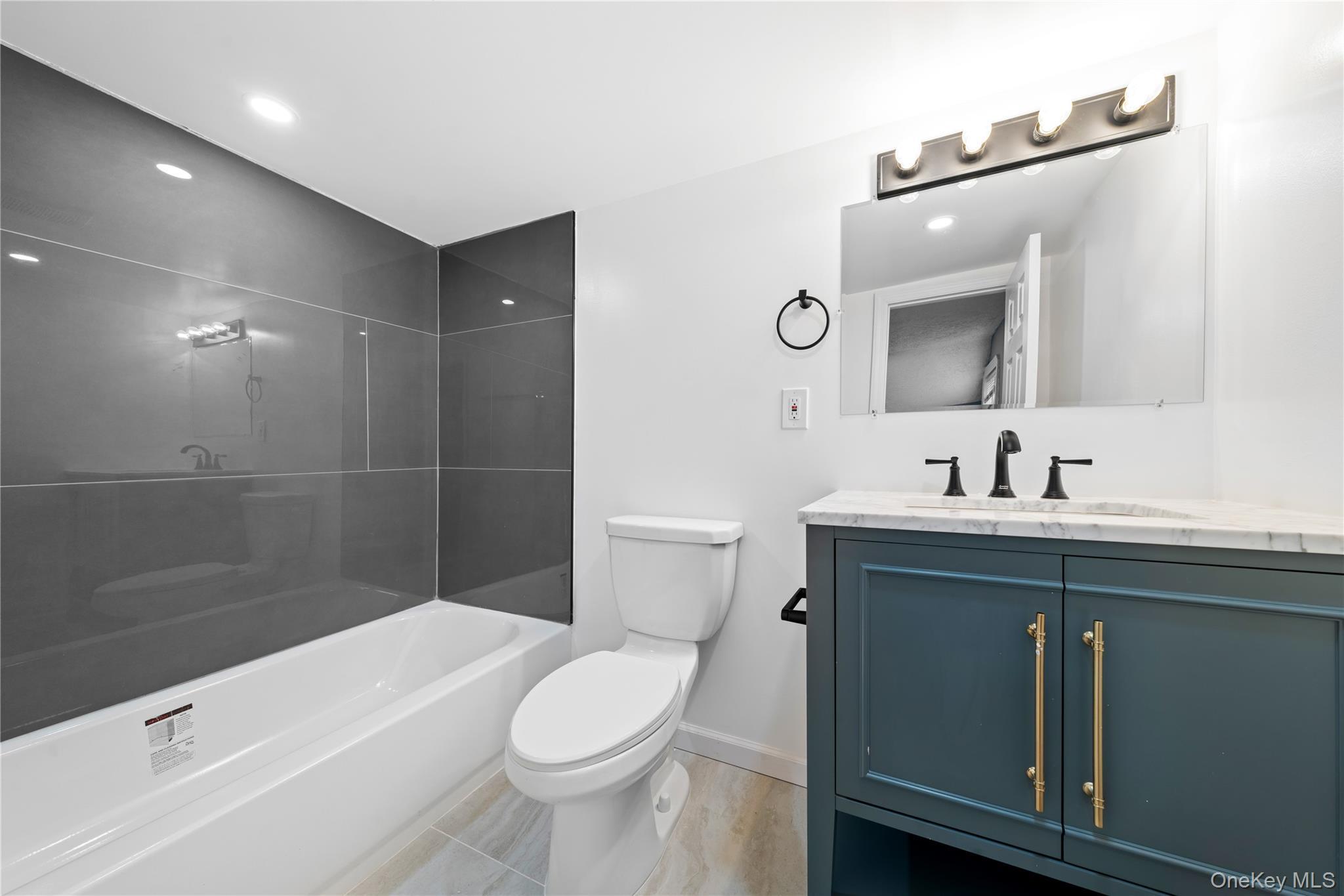 Single Family Cypress Suffolk County, NY 11951, MLS-935045-17