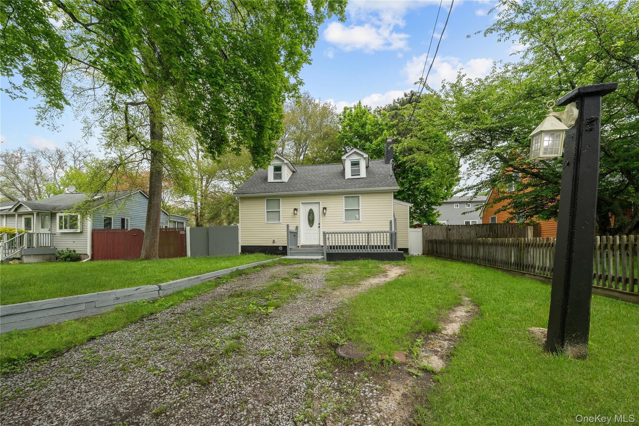 Single Family Cypress Suffolk County, NY 11951, MLS-935045-4