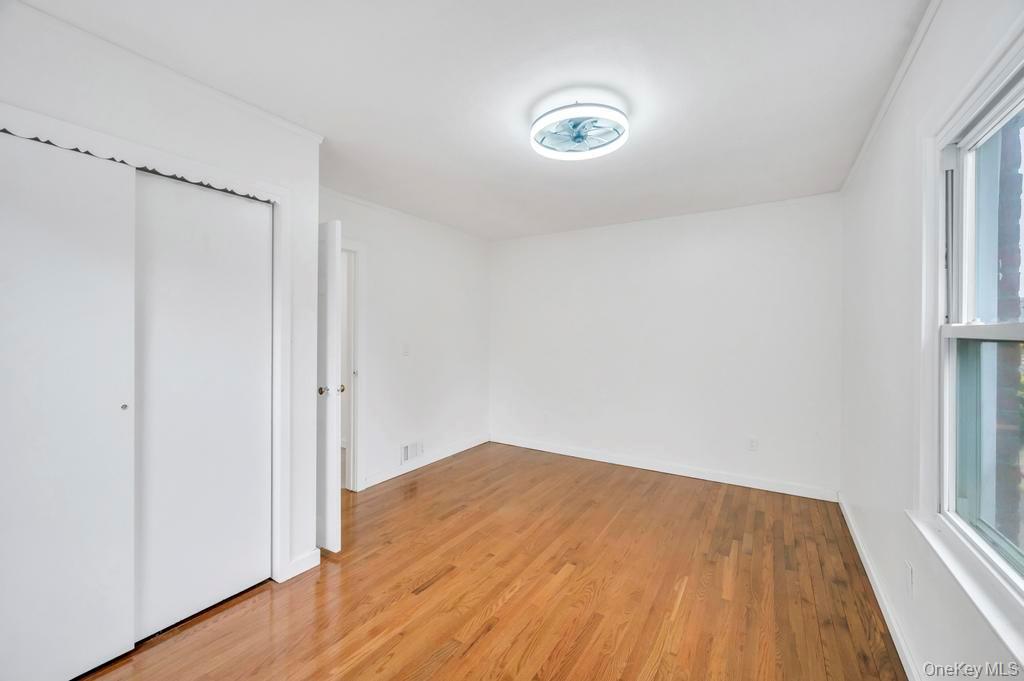 Single Family Edward Nassau County, NY 11801, MLS-935063-10