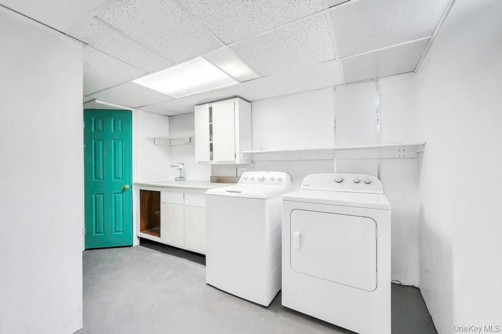 Single Family Edward Nassau County, NY 11801, MLS-935063-16