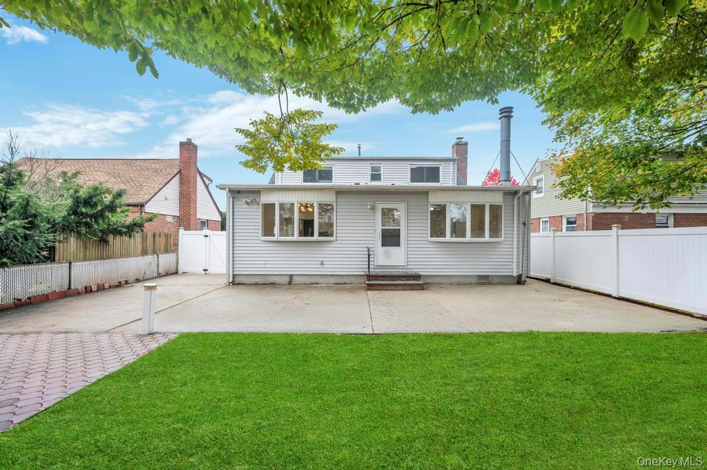 Single Family Edward Nassau County, NY 11801, MLS-935063-3