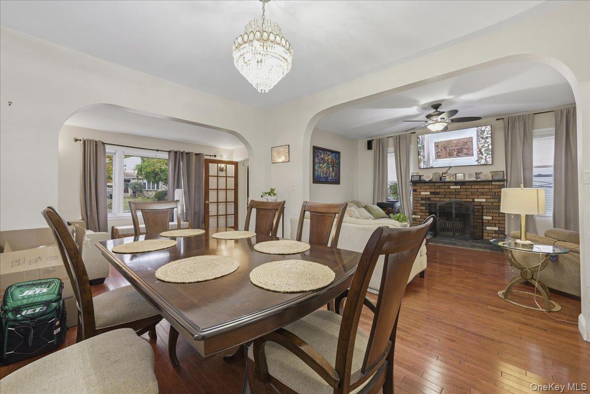 Single Family Franklin  Nassau County, NY 11563, MLS-935082-9