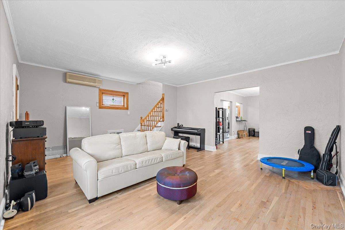 Single Family Kimball Westchester County, NY 10704, MLS-935110-2