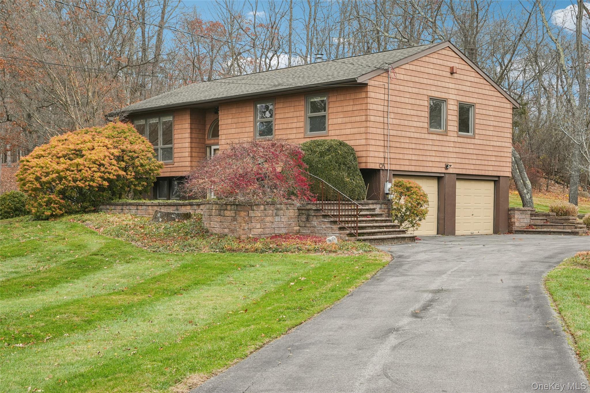 Single Family Old Minisink  Orange County, NY 10924, MLS-935118-2