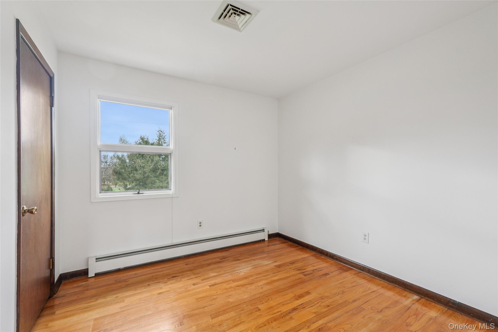 Single Family Old Minisink  Orange County, NY 10924, MLS-935118-22