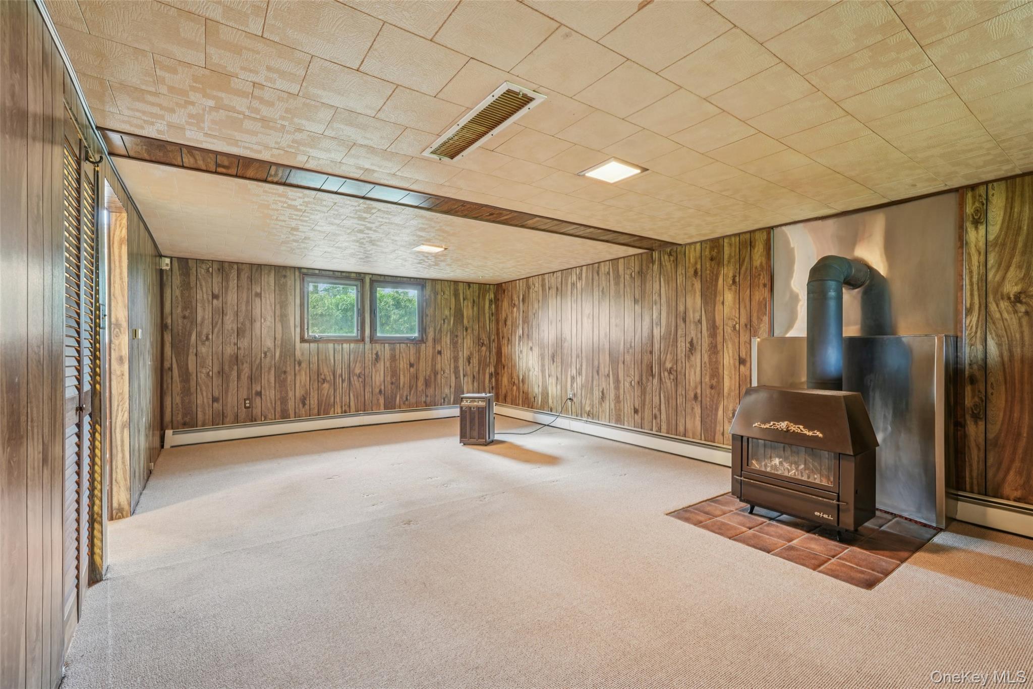 Single Family Old Minisink  Orange County, NY 10924, MLS-935118-34