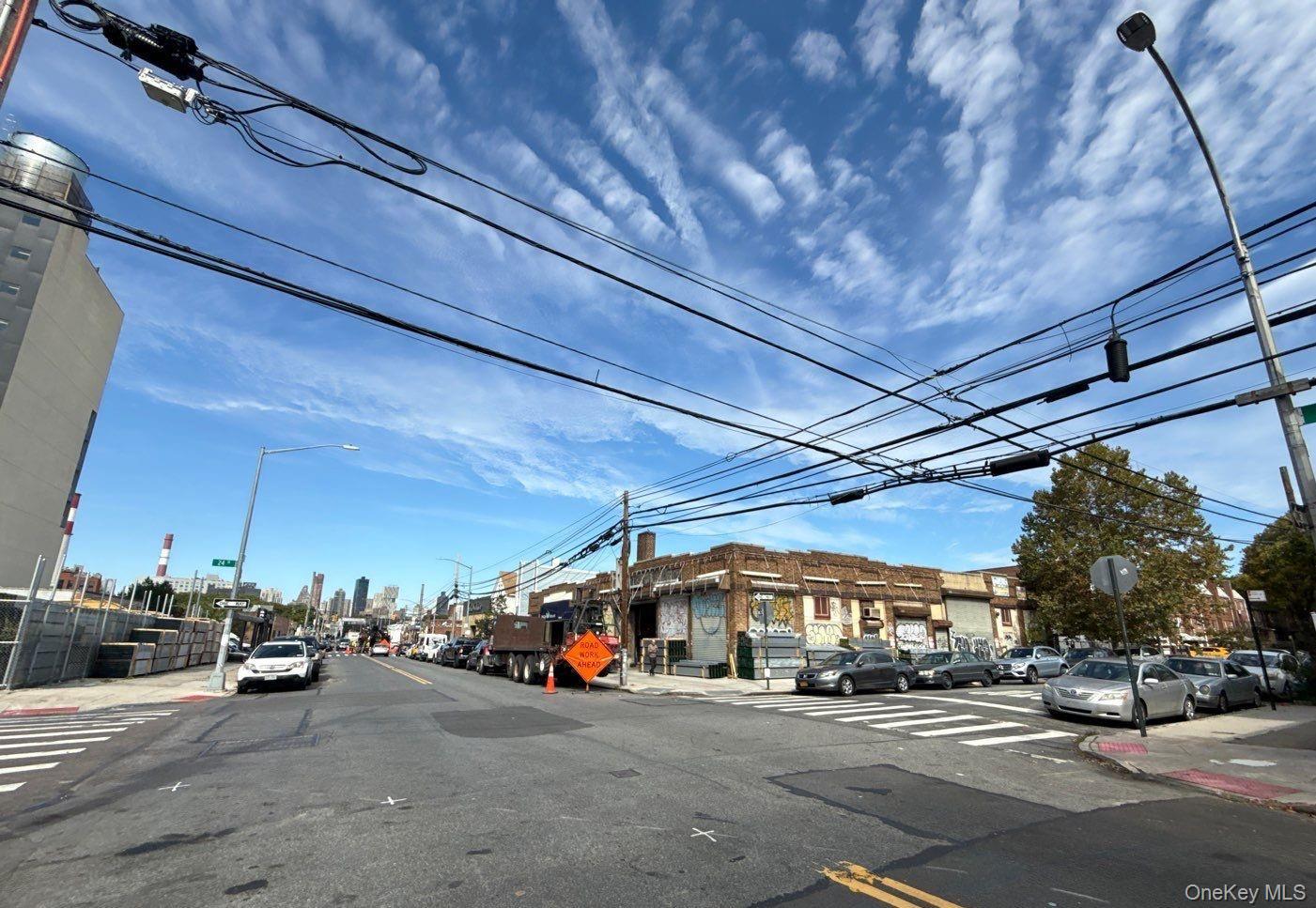 Single Family 37th  Queens, NY 11101, MLS-935132-2