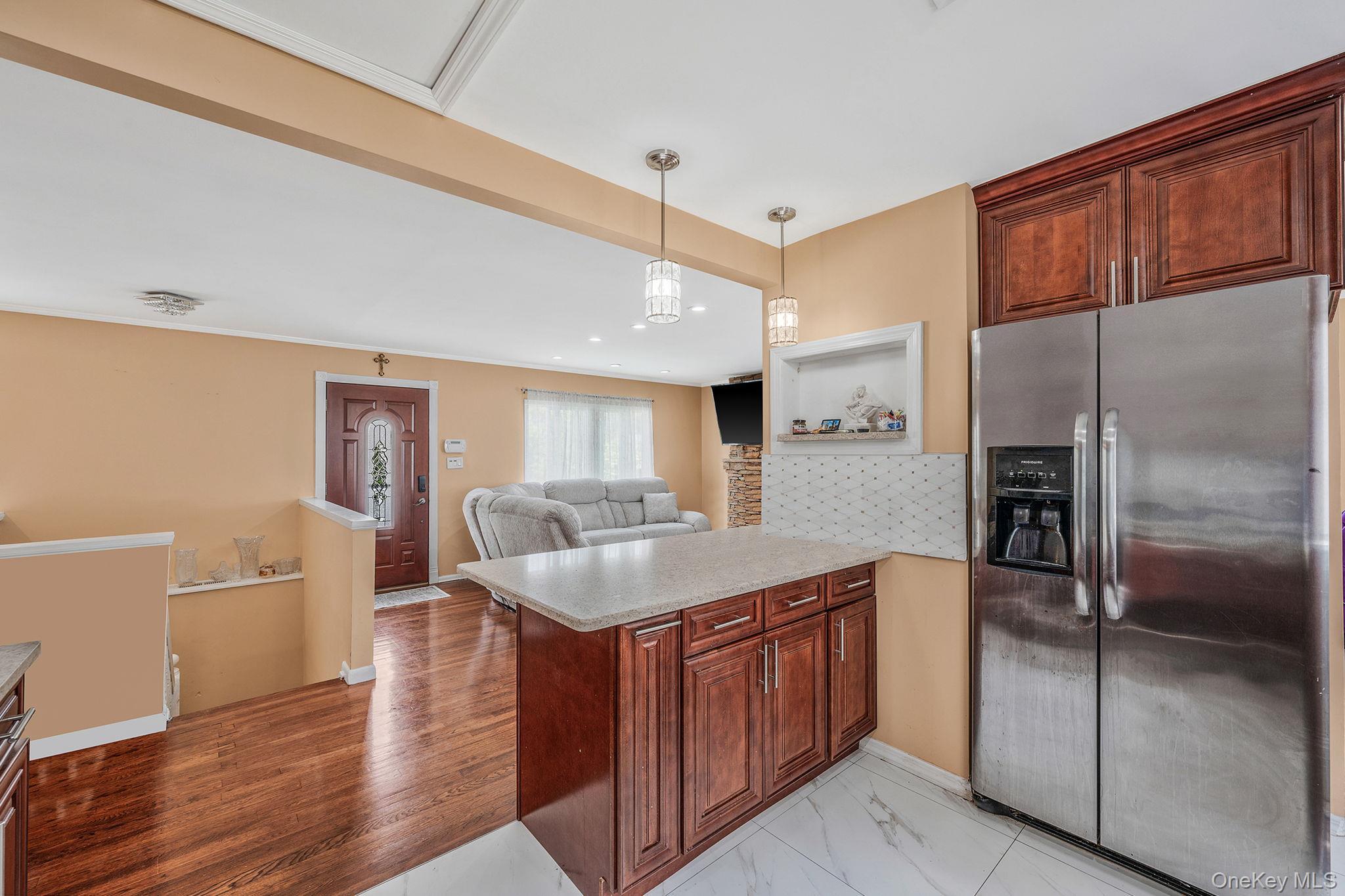 Single Family Willets Nassau County, NY 11791, MLS-935153-14