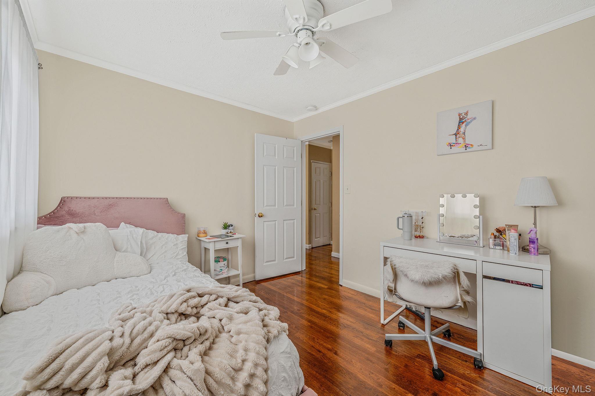 Single Family Willets Nassau County, NY 11791, MLS-935153-23