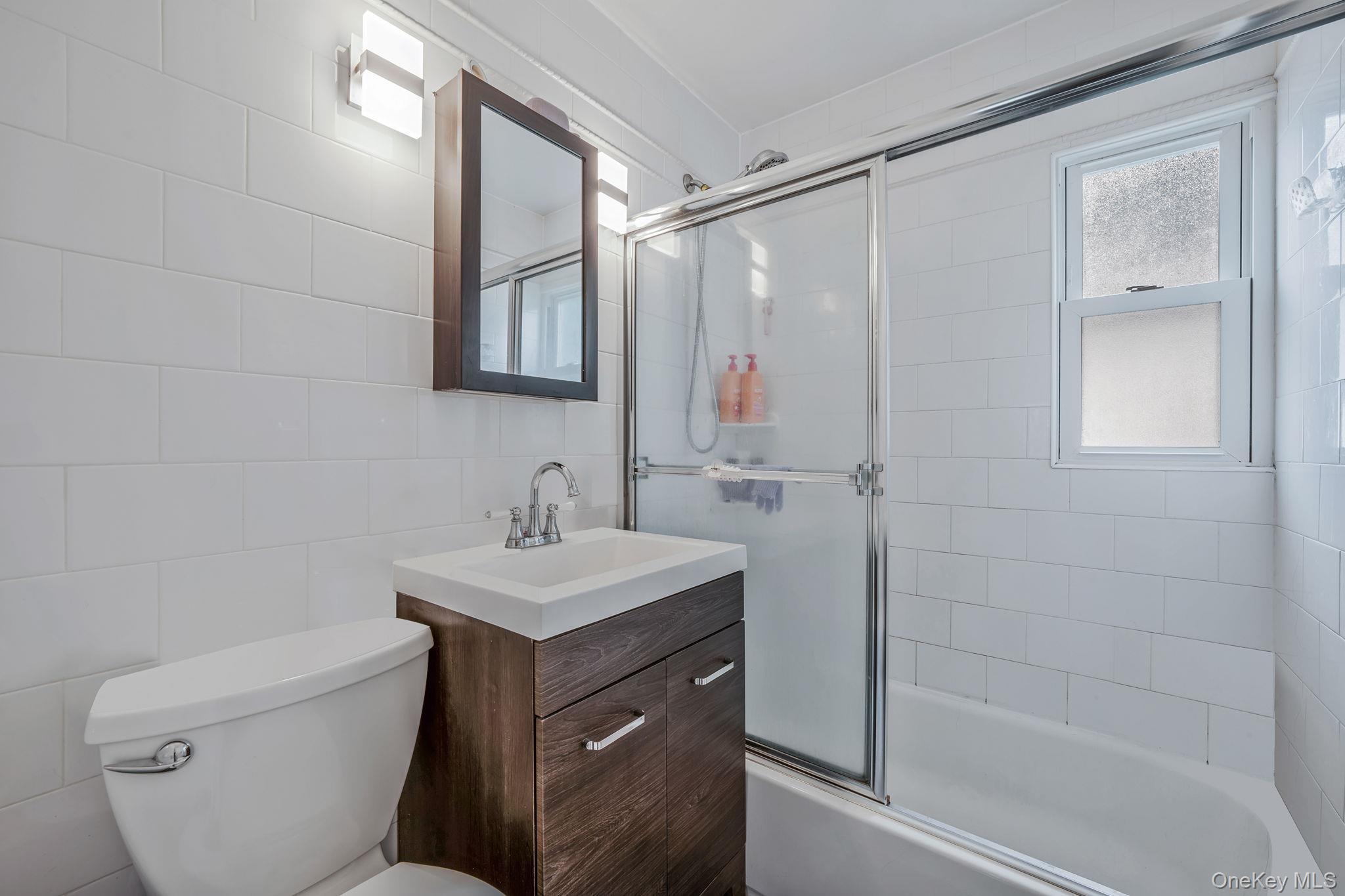 Single Family Willets Nassau County, NY 11791, MLS-935153-26