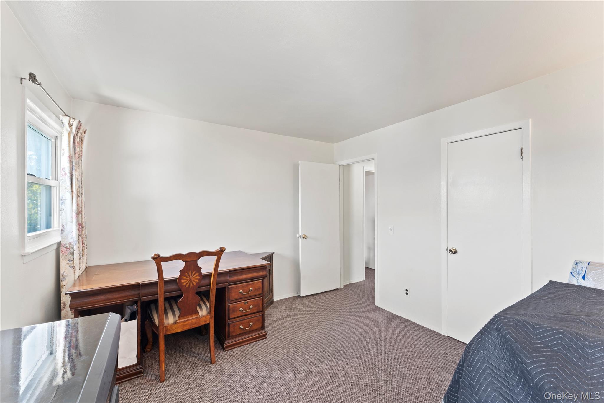 Single Family Madison Nassau County, NY 11010, MLS-935165-11