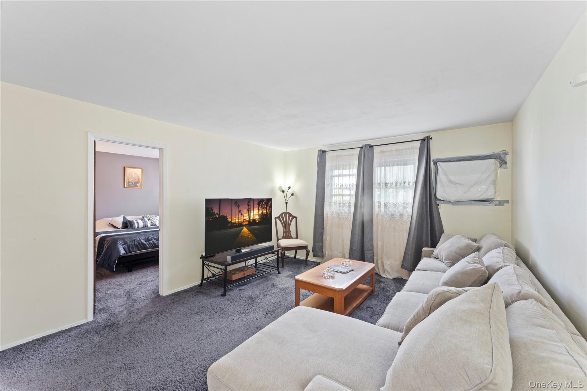 Single Family Madison Nassau County, NY 11010, MLS-935165-13