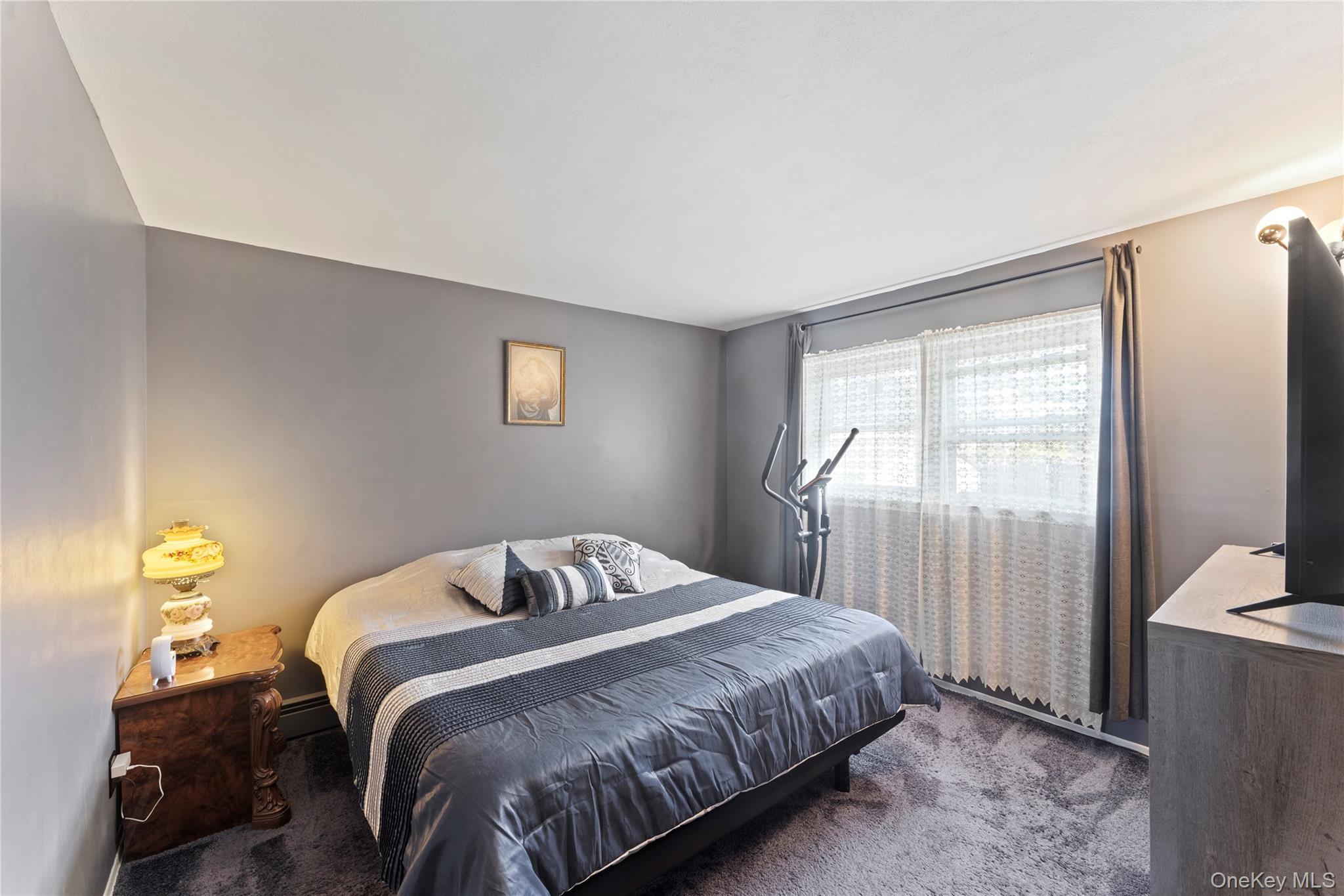 Single Family Madison Nassau County, NY 11010, MLS-935165-15