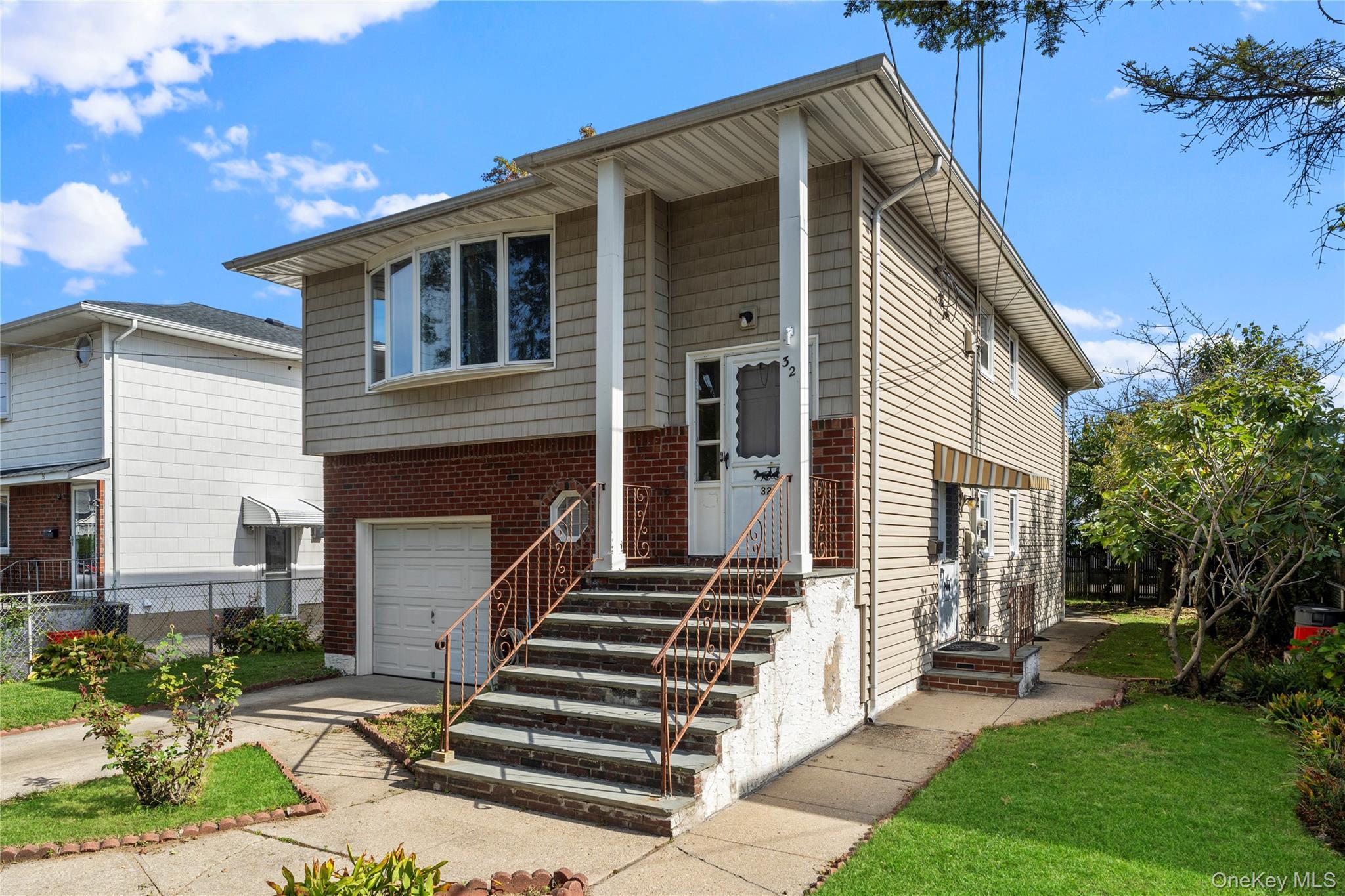 Single Family Madison Nassau County, NY 11010, MLS-935165-2