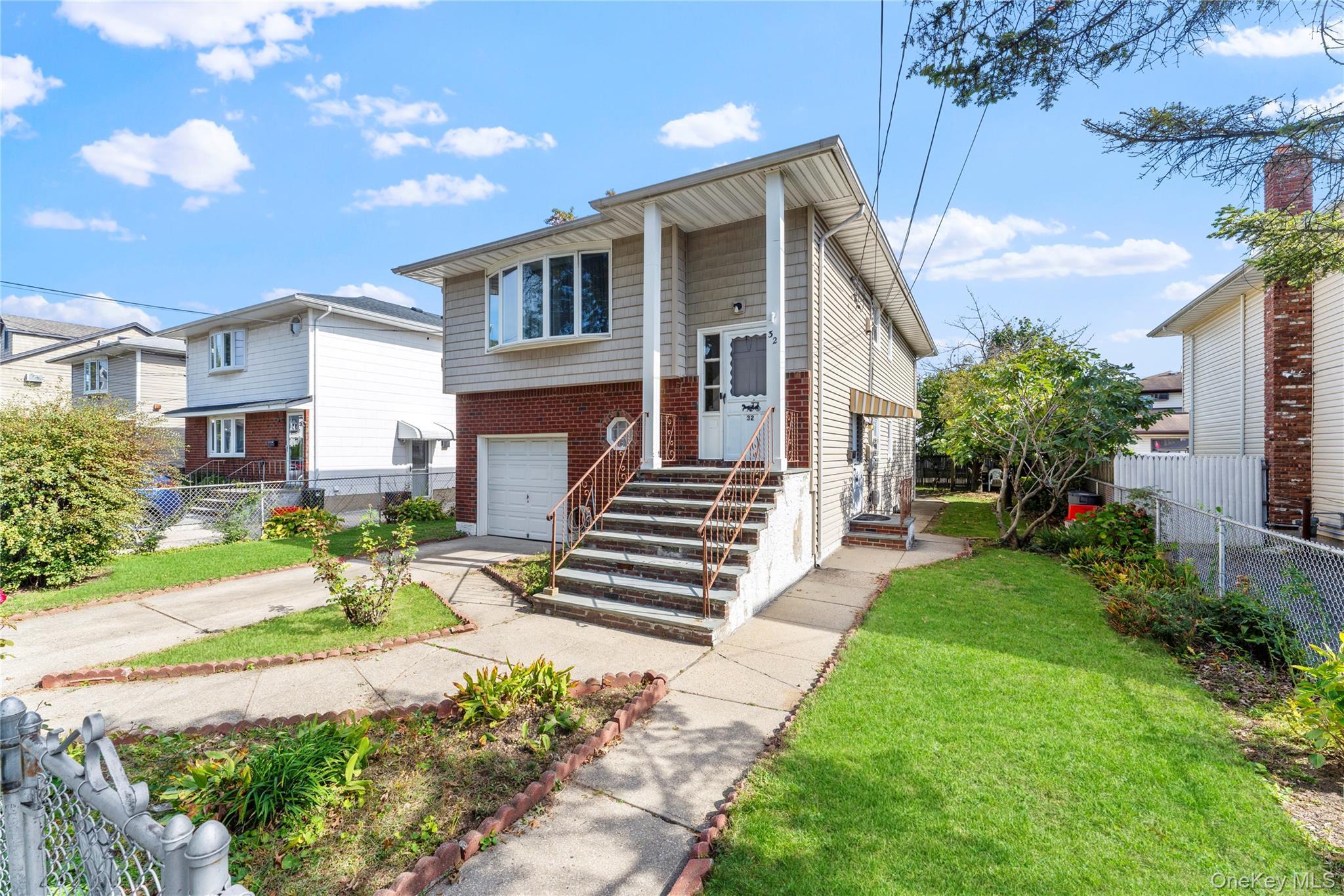 Single Family Madison Nassau County, NY 11010, MLS-935165-22