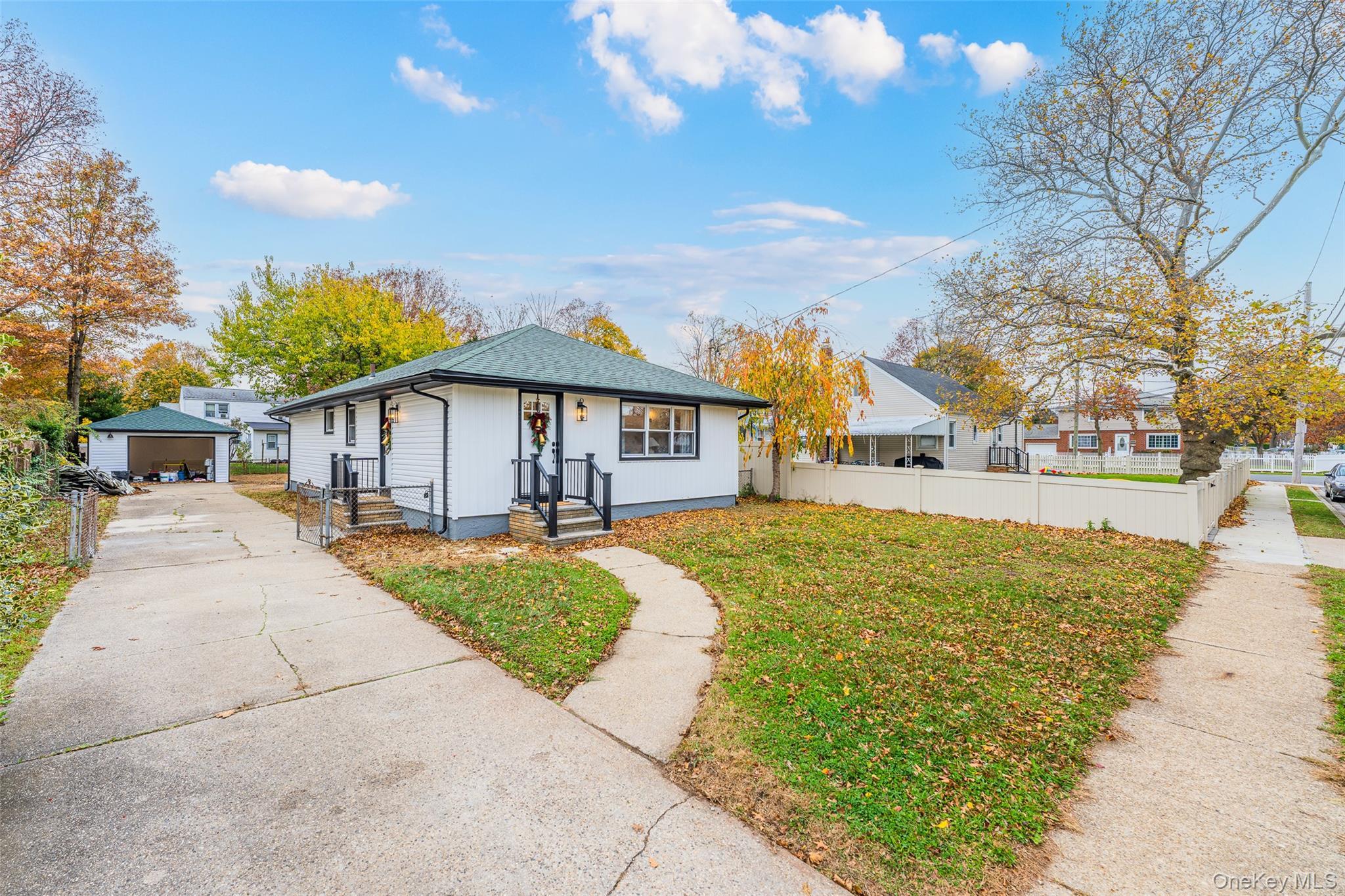 Single Family Kennedy  Nassau County, NY 11550, MLS-935204-29