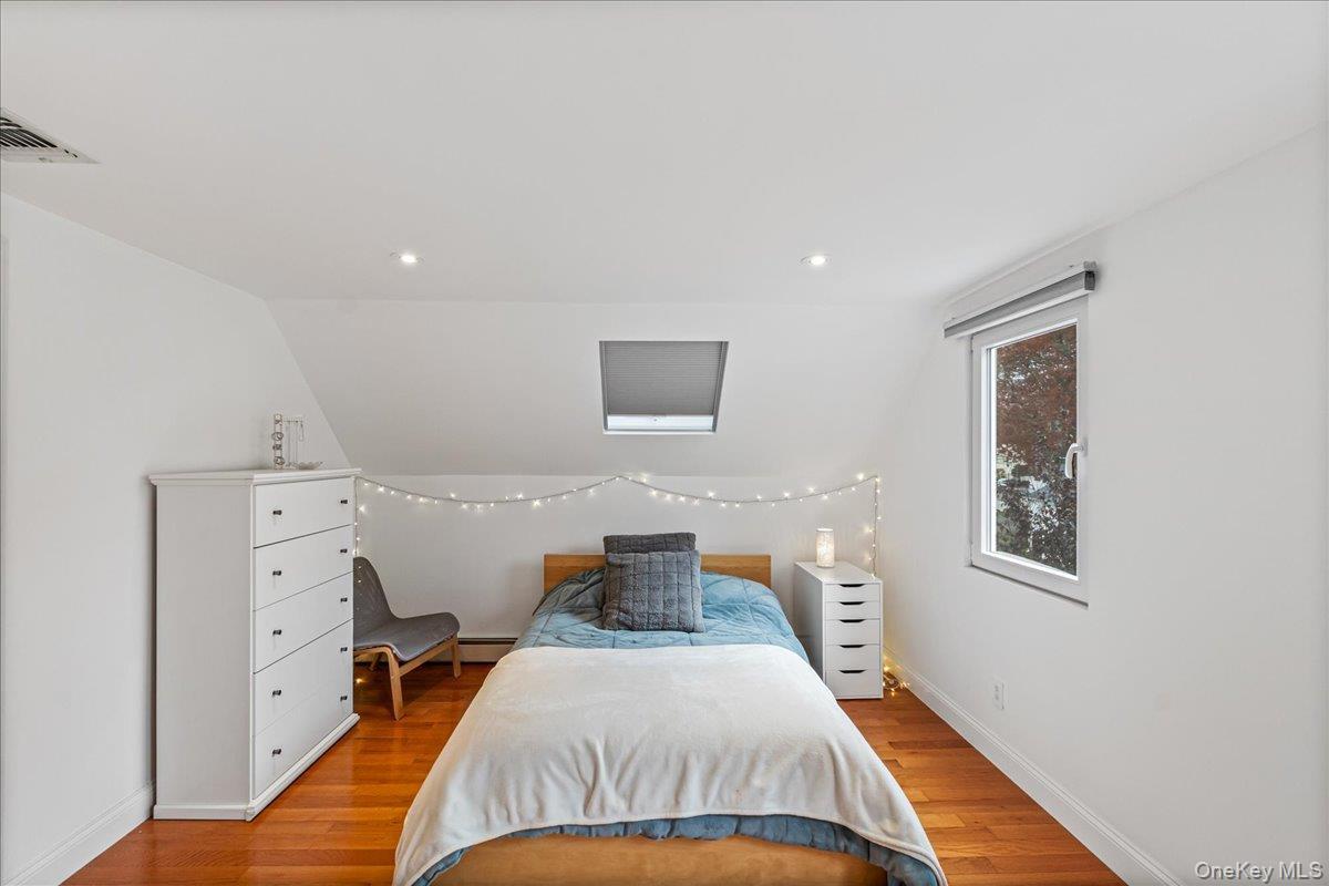 Single Family Express Suffolk County, NY 11779, MLS-935218-18