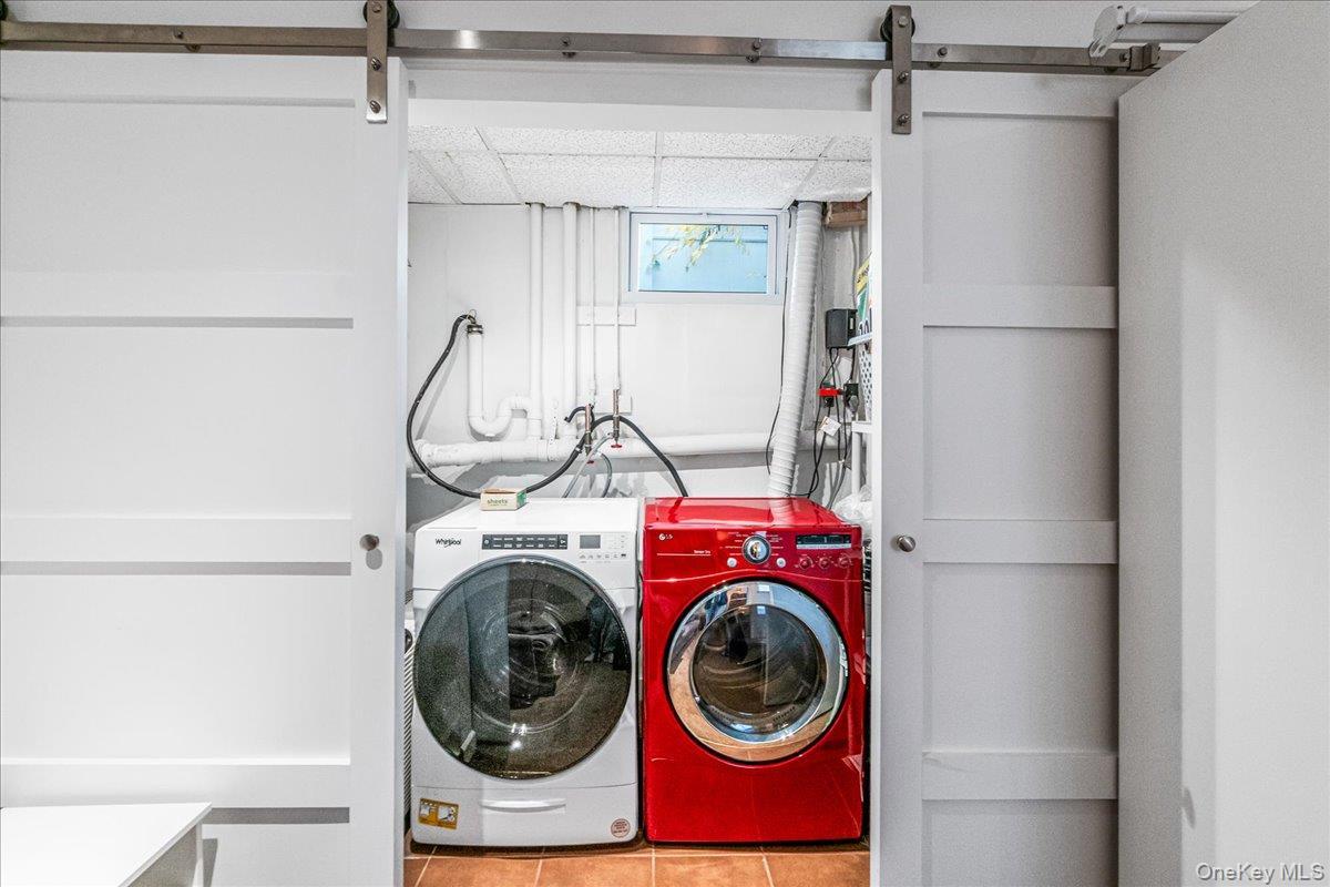 Single Family Express Suffolk County, NY 11779, MLS-935218-25