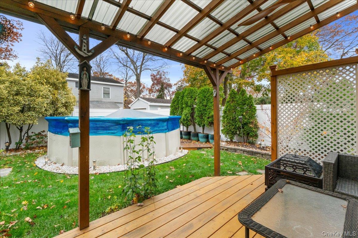 Single Family Express Suffolk County, NY 11779, MLS-935218-26