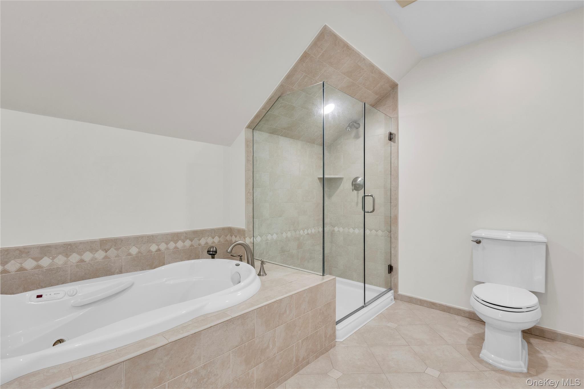 Single Family Park  Westchester County, NY 10526, MLS-935235-19