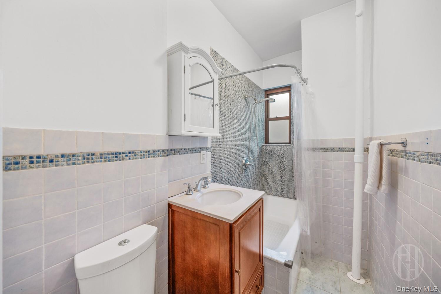 Coop Broadway  Manhattan, NY 10027, MLS-935246-11