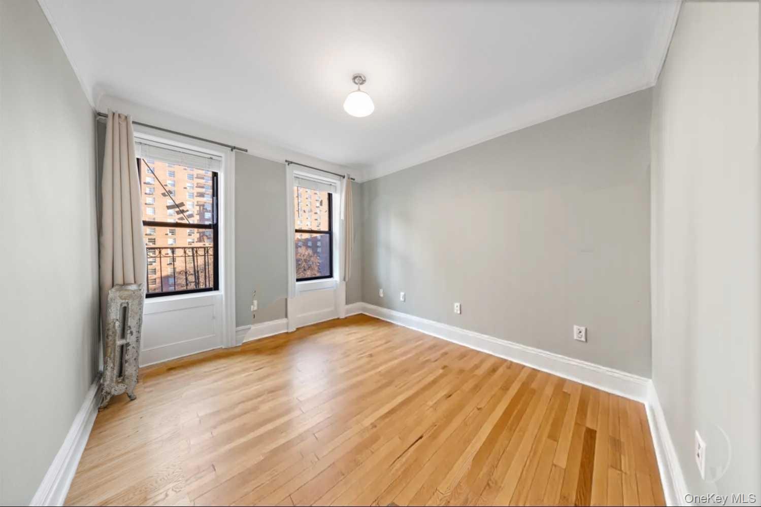 Coop Broadway  Manhattan, NY 10027, MLS-935246-5