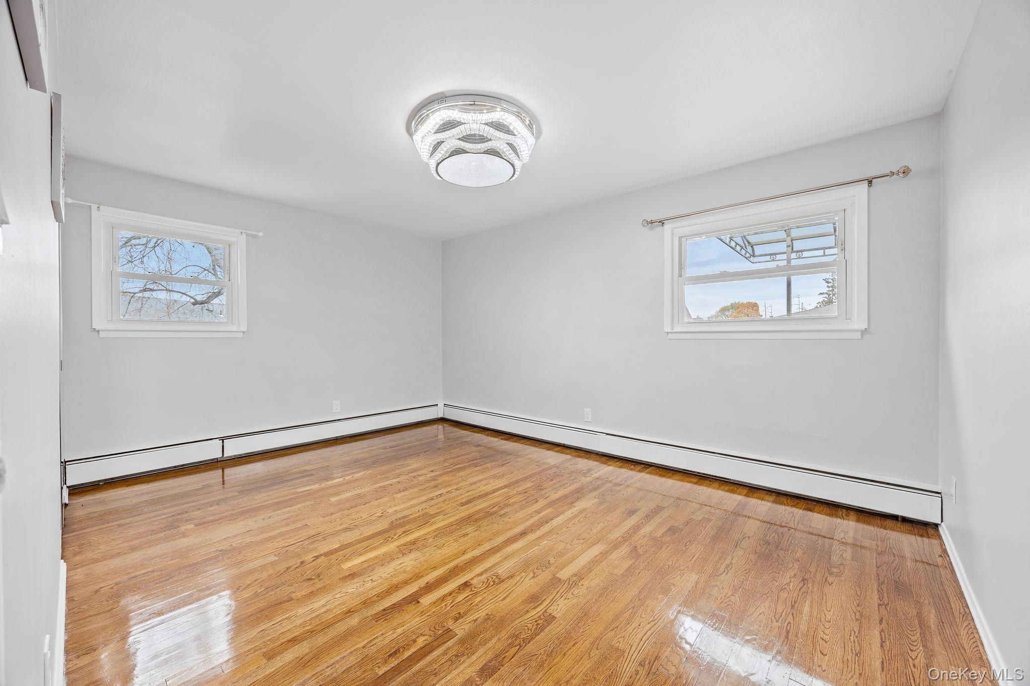 Single Family Hilton Nassau County, NY 11801, MLS-935247-8